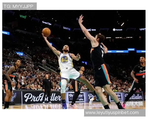 自96-97赛季以来首节得分20球员统计东契奇哈登库里詹姆斯科比等人表现对比