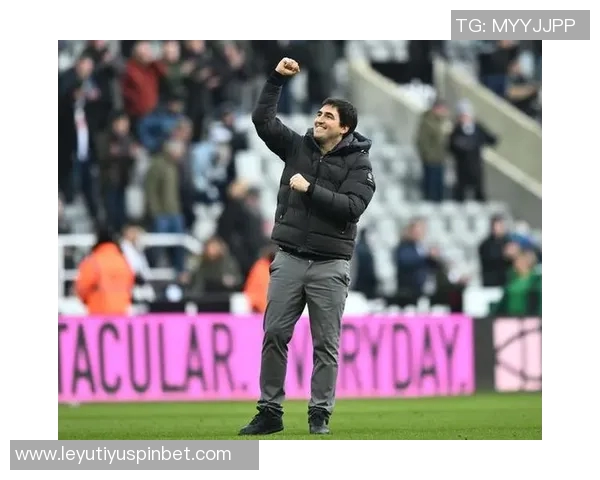 伯恩茅斯后卫塞内西拒绝续约马竞巴萨均表现出浓厚兴趣